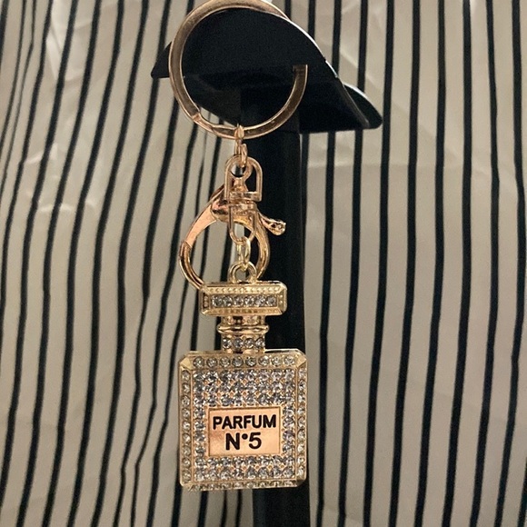 Rhinestone Parfum No 5 keychain and bag charm - Picture 2 of 6